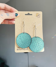Load image into Gallery viewer, Color Shifting Resin Earrings - Esoteric Sun
