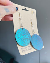 Load image into Gallery viewer, Color Shifting Resin Earrings - Esoteric Sun
